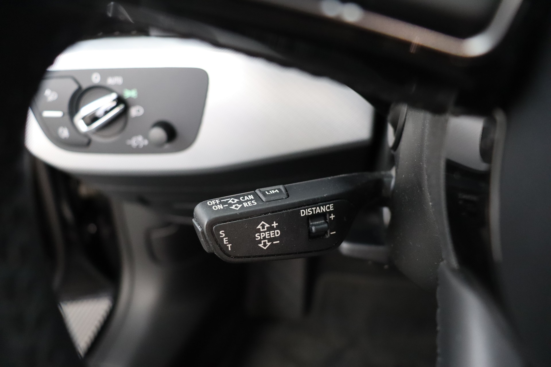 AUDI A5 Cabriolet 2.0 TFSI Sport S-tronic-image-23