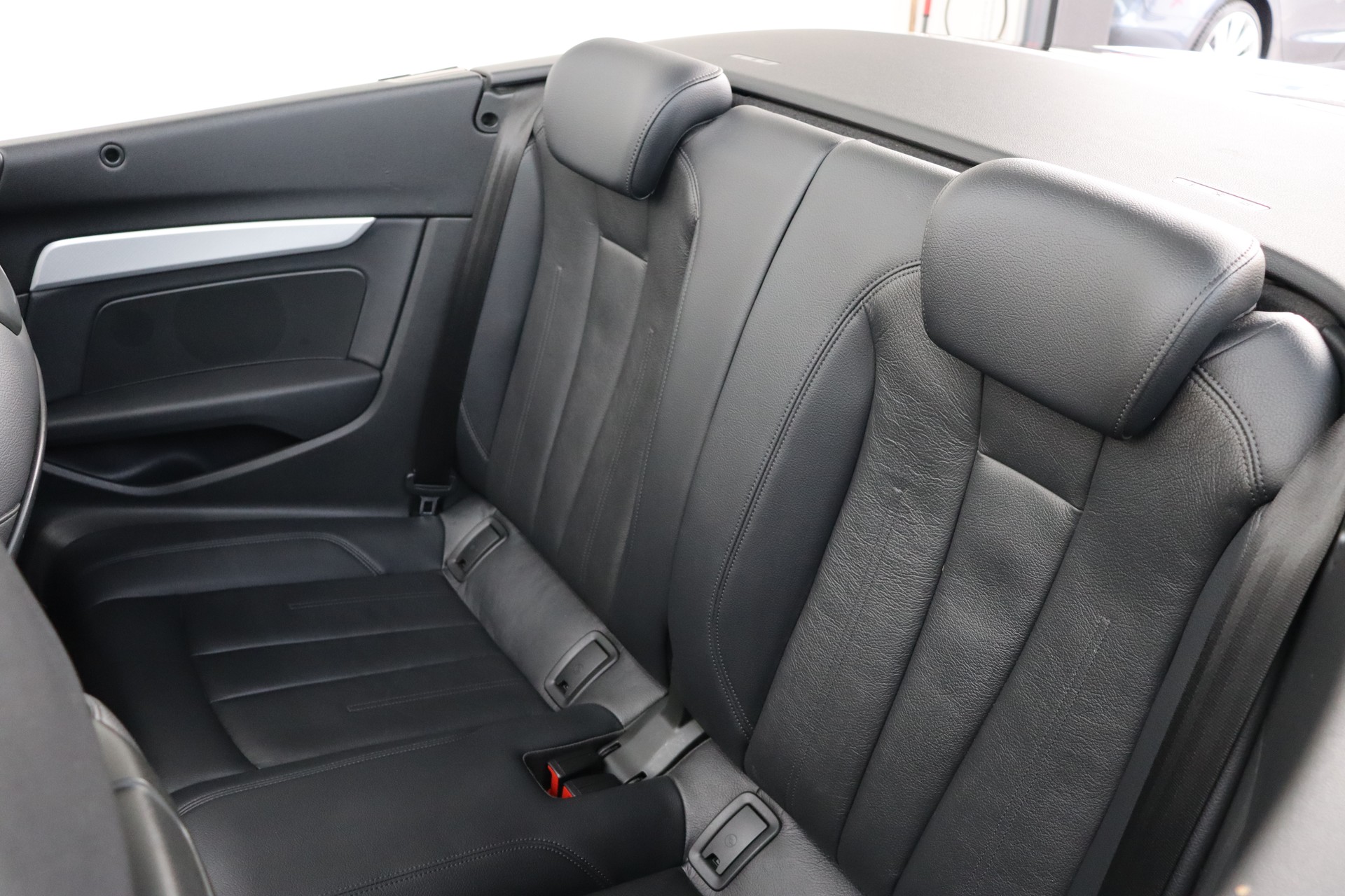 AUDI A5 Cabriolet 2.0 TFSI Sport S-tronic-image-15