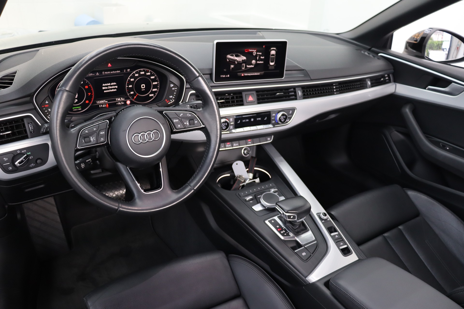 AUDI A5 Cabriolet 2.0 TFSI Sport S-tronic-image-12