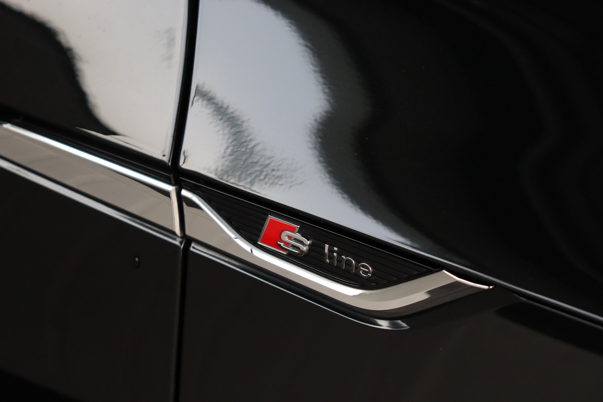 AUDI A5 Cabriolet 2.0 TFSI Sport S-tronic-image-5