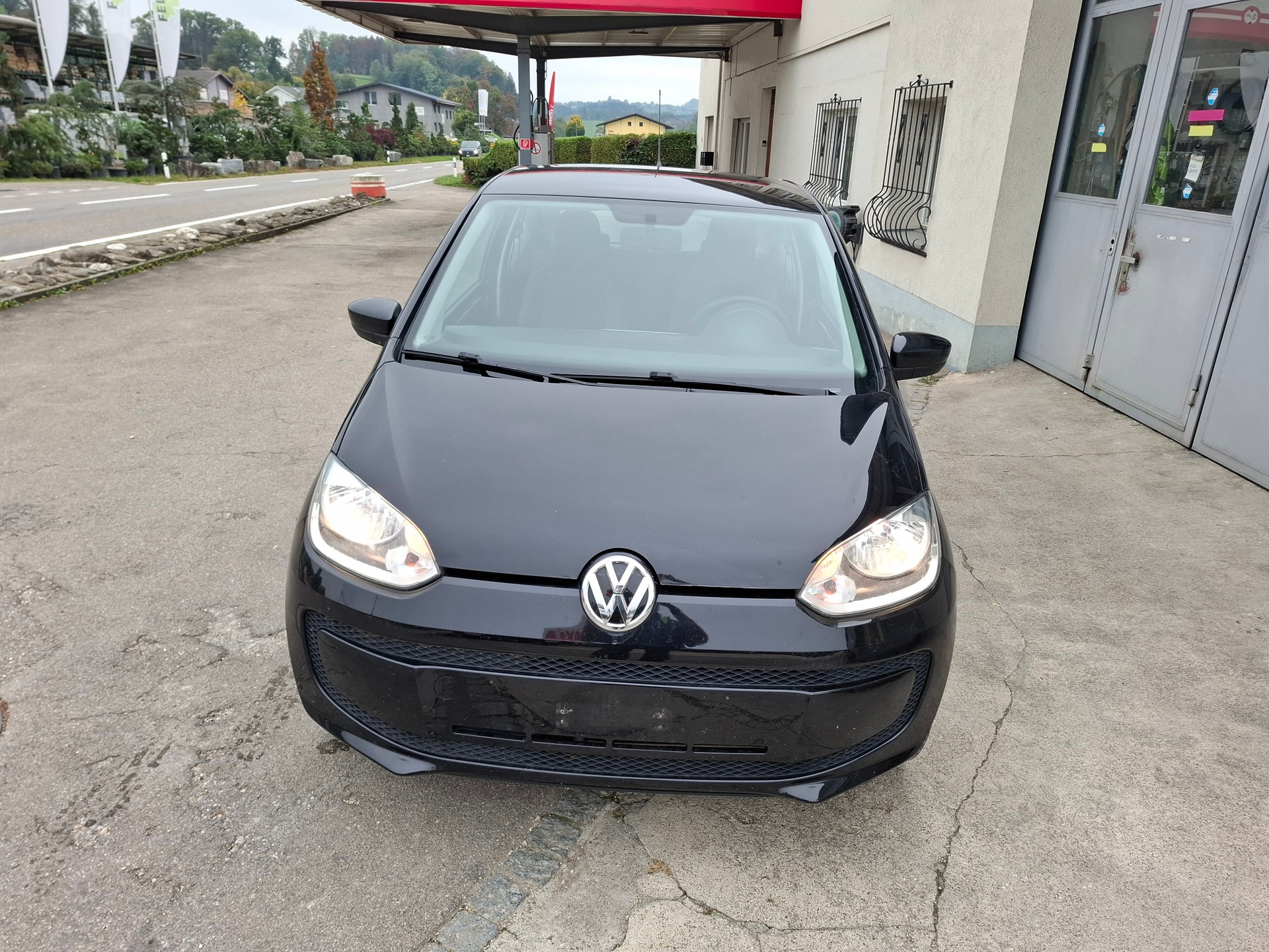 VW Up-image-2