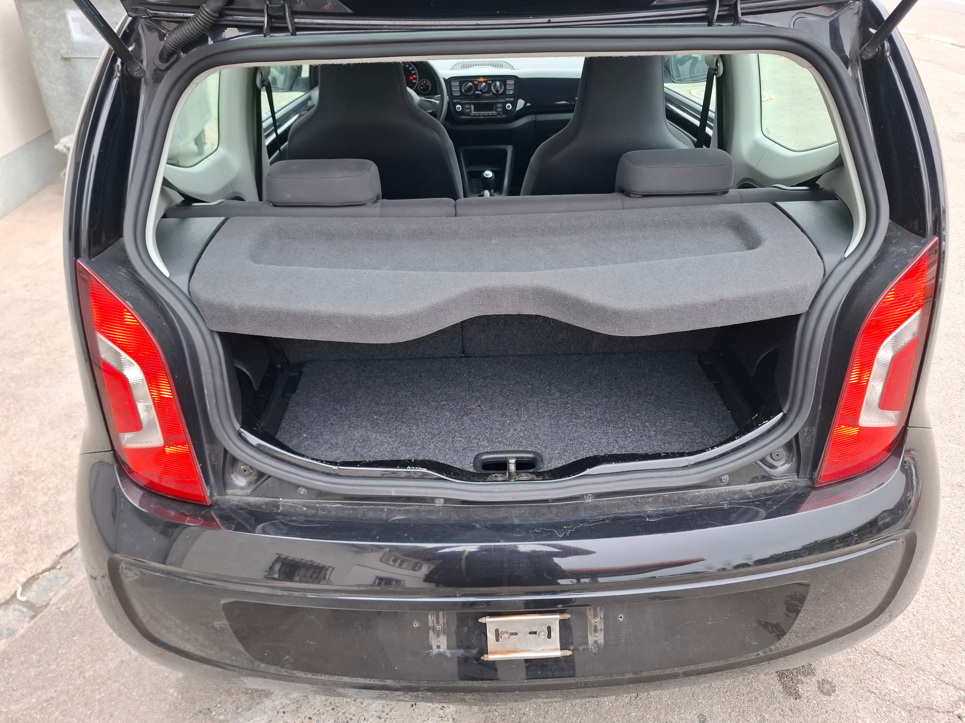 VW Up-image-6