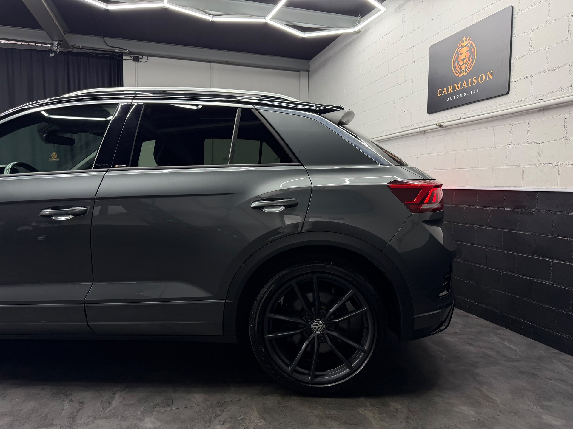 VW T-Roc 2.0 TSI R DSG 4Motion | ACC | Panoramadach | Virtual Cockpit | Beats Soundsystem | Rückfahrkamera-image-3