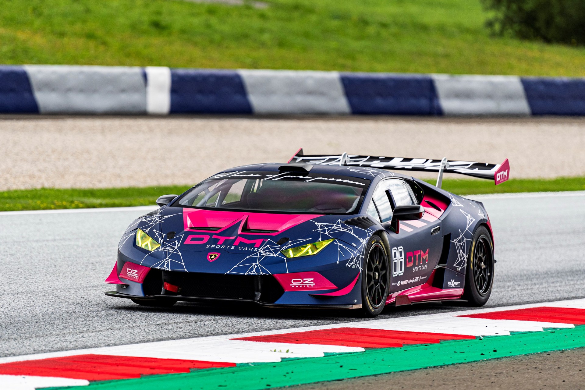 LAMBORGHINI HURACAN SUPERTROFEO-image-0