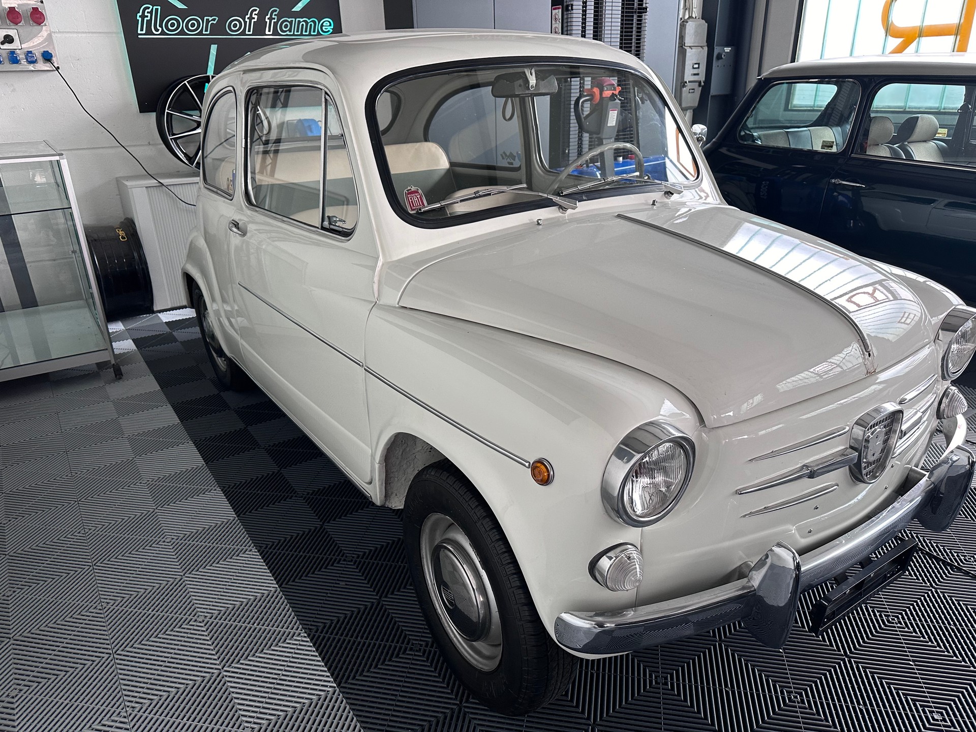 FIAT 600 D-image-2
