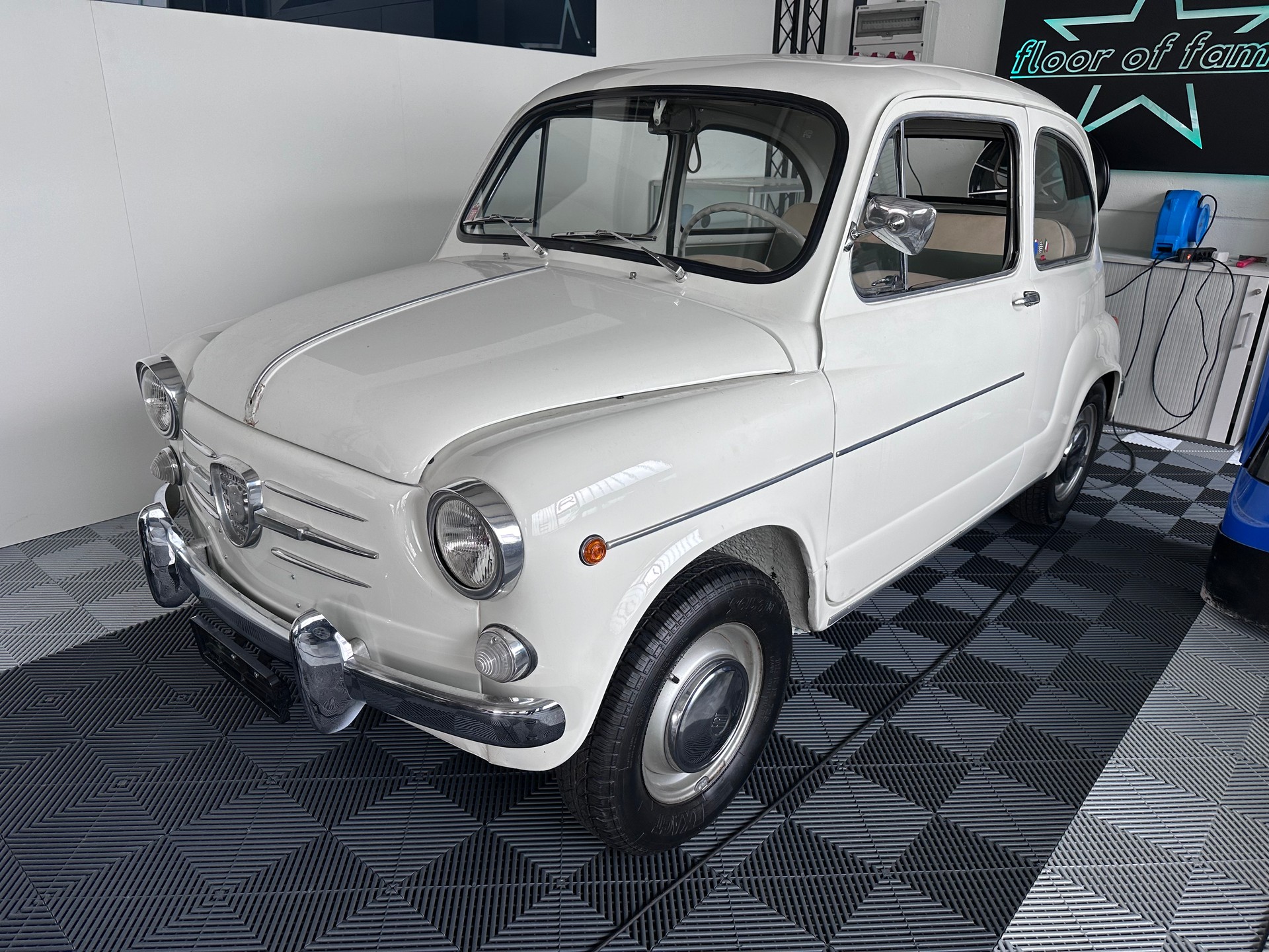 FIAT 600 D-image-0