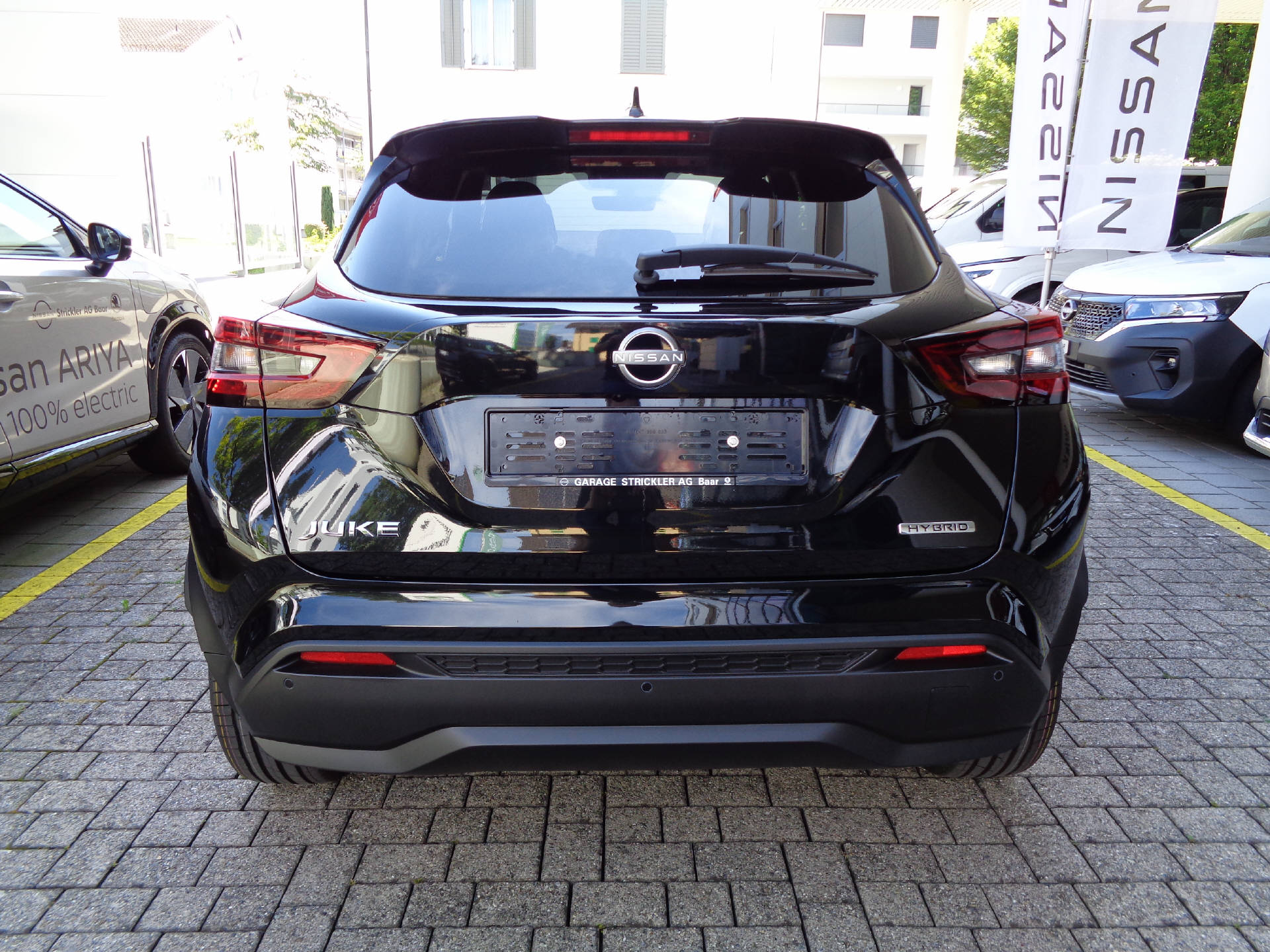 NISSAN Juke 1.6 Hybrid Tekna-image-5