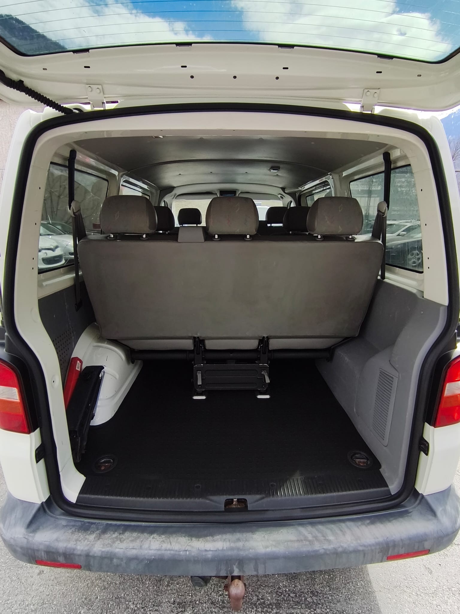 VW T5 1.9 TDI PD-image-11