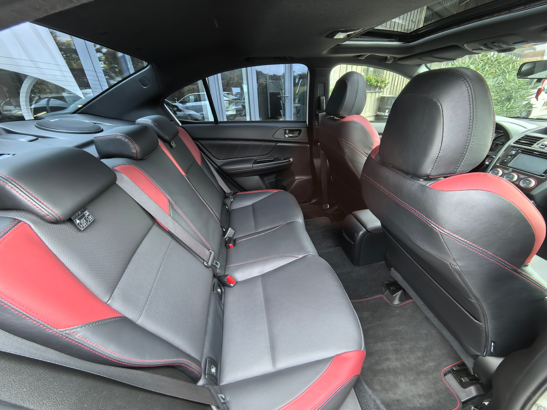 SUBARU WRX 2.5 Turbo 4WD STI Luxury-image-14