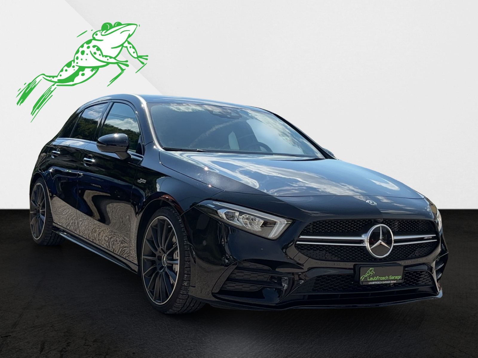 MERCEDES-BENZ A 35 AMG 4Matic Speedshift-image-4