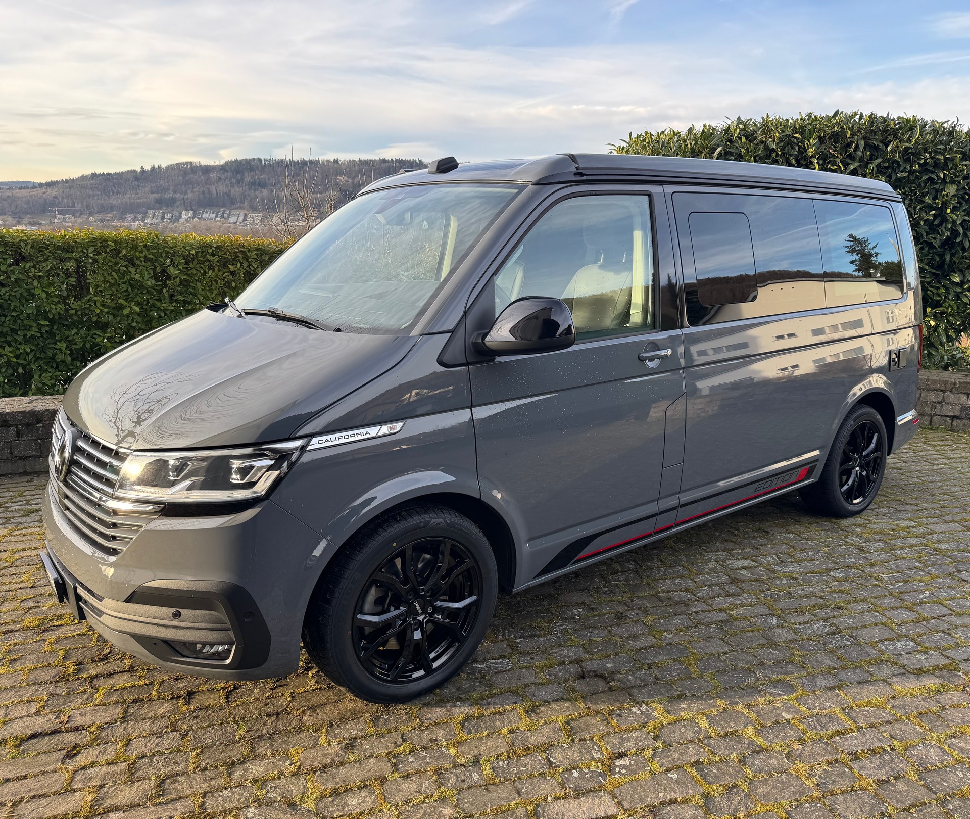 VW T6.1 California 2.0 TDI Ocean 4Motion-image-2
