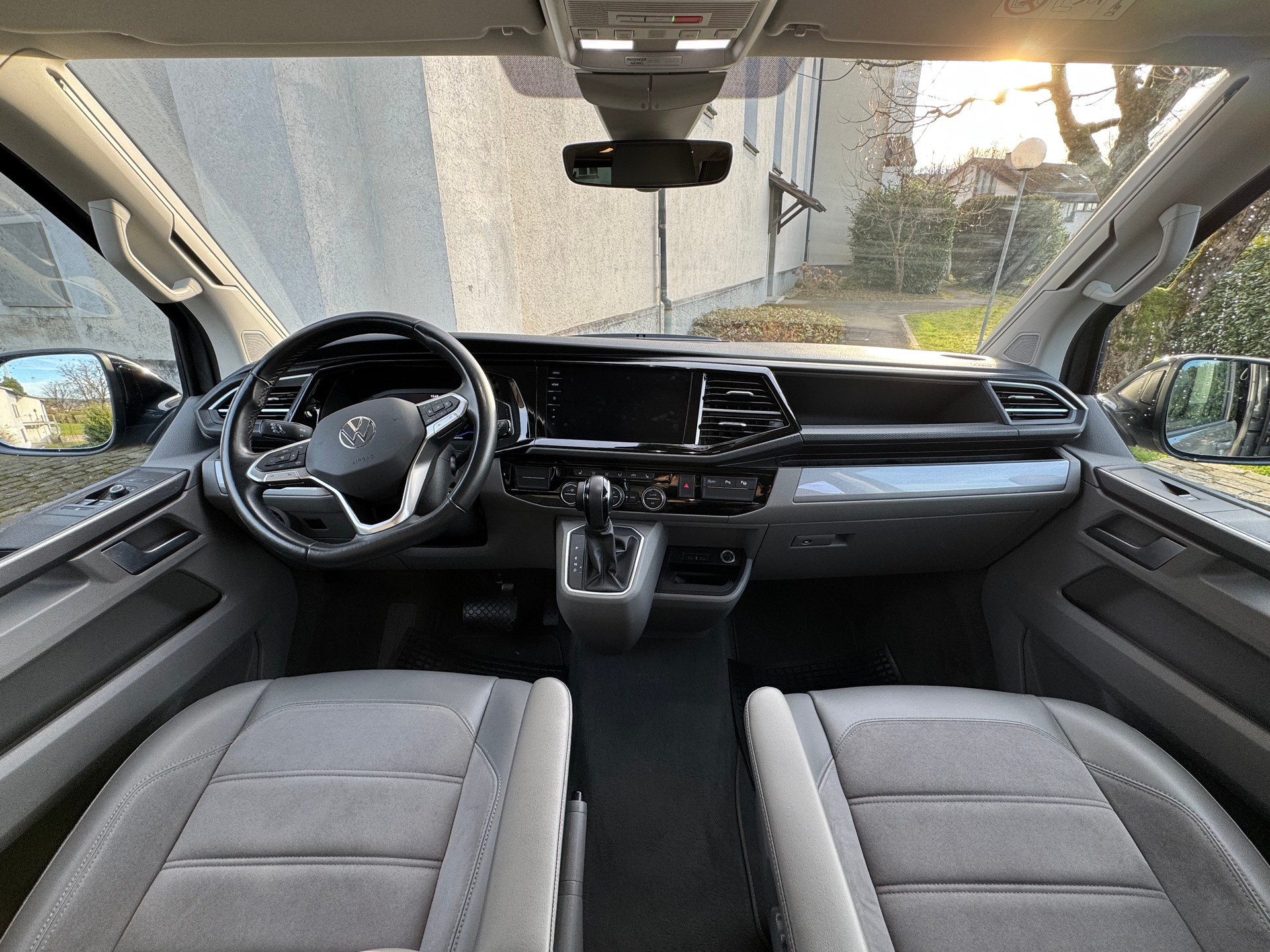 VW T6.1 California 2.0 TDI Ocean 4Motion-image-7