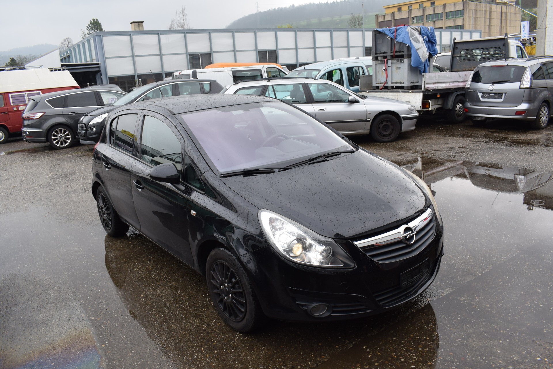 OPEL Corsa 1.4 TP Anniversary-image-1