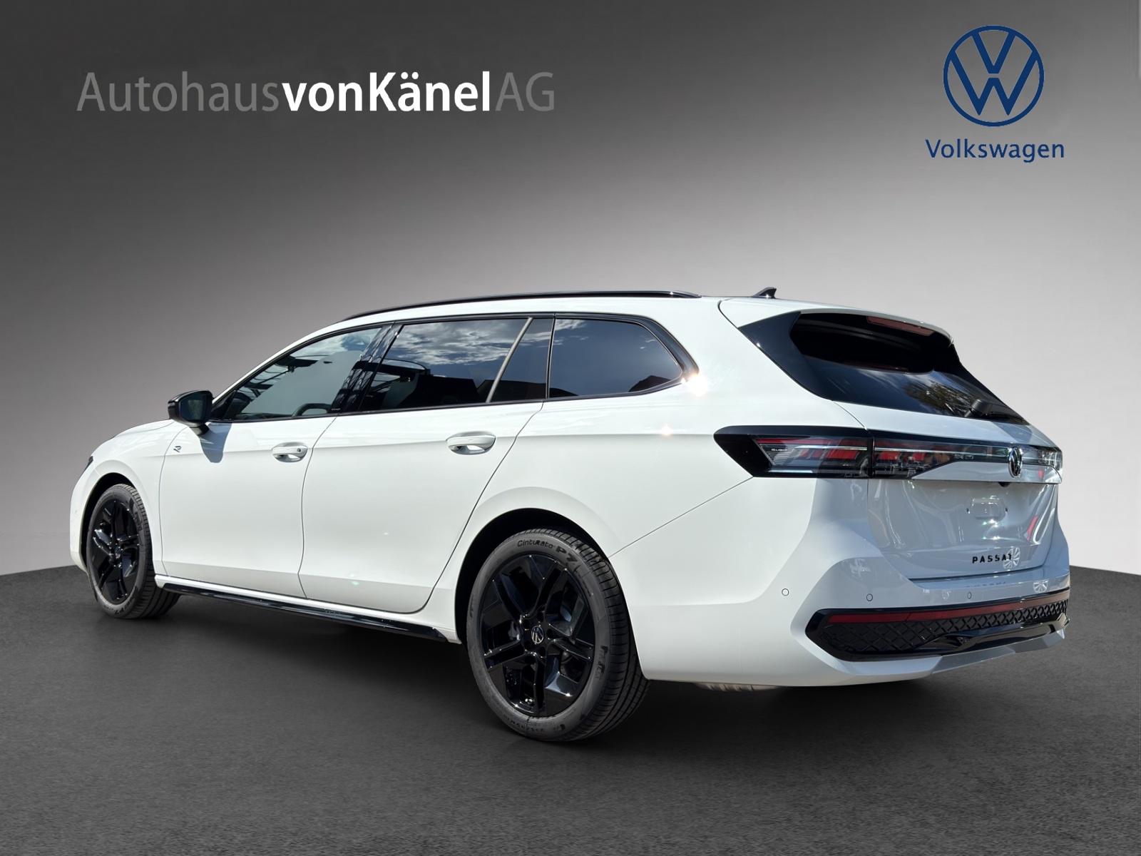 VW Passat Variant 2.0 TSI evo4 R-Line 4 Motion DSG-image-2