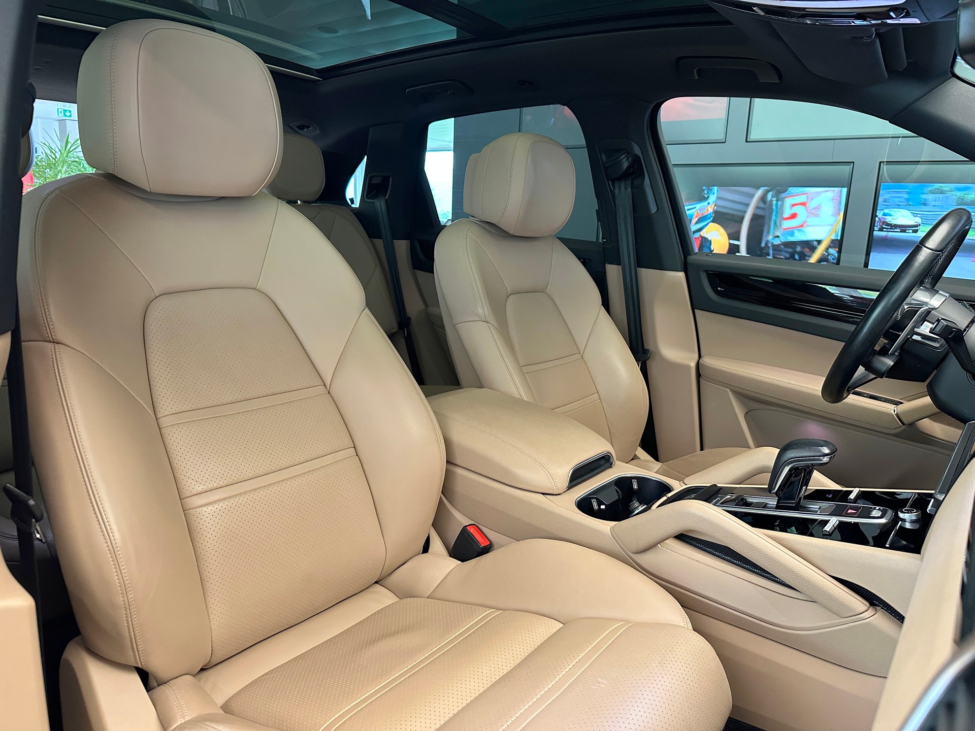 PORSCHE Cayenne S-image-10