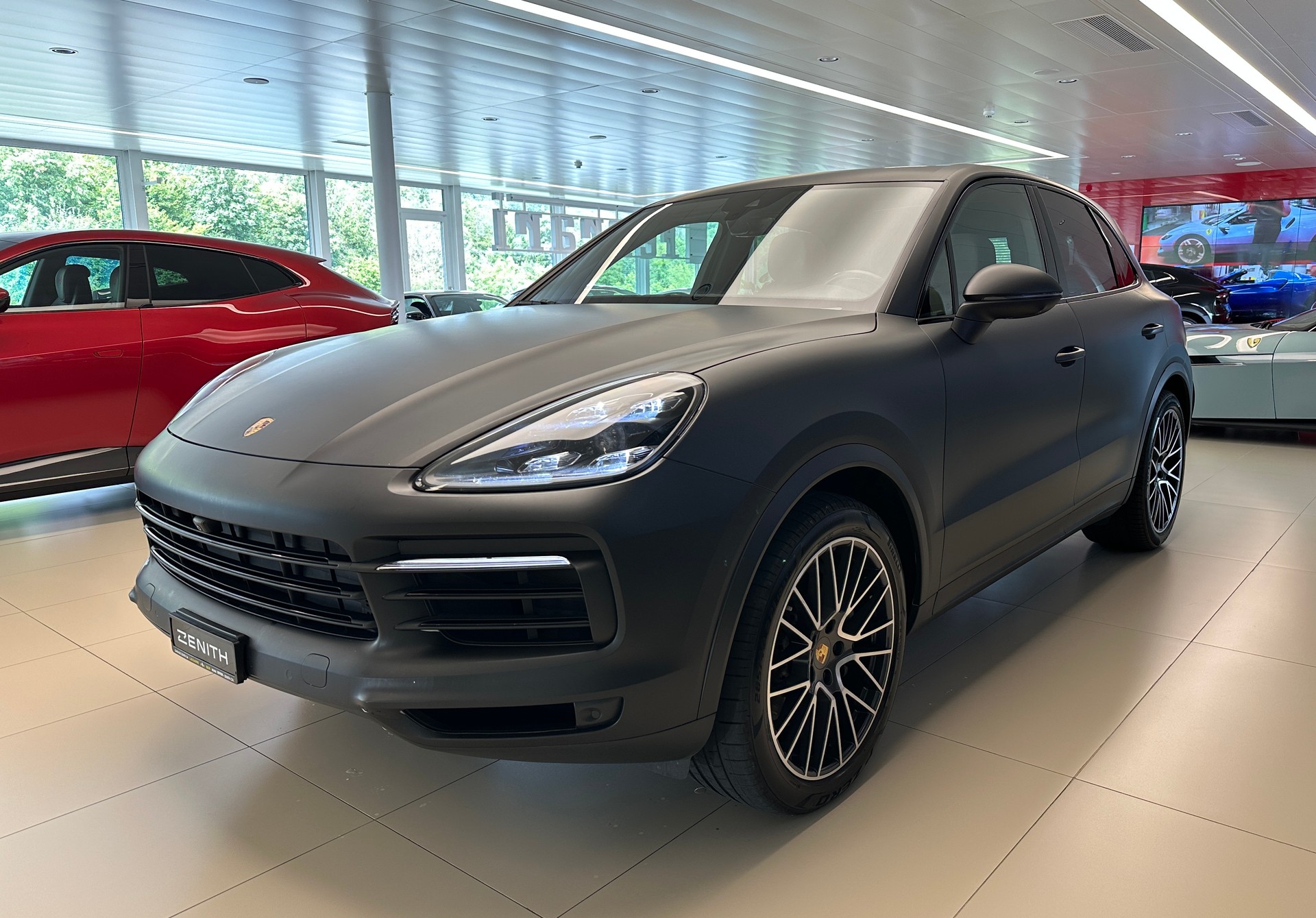 PORSCHE Cayenne S-image-0