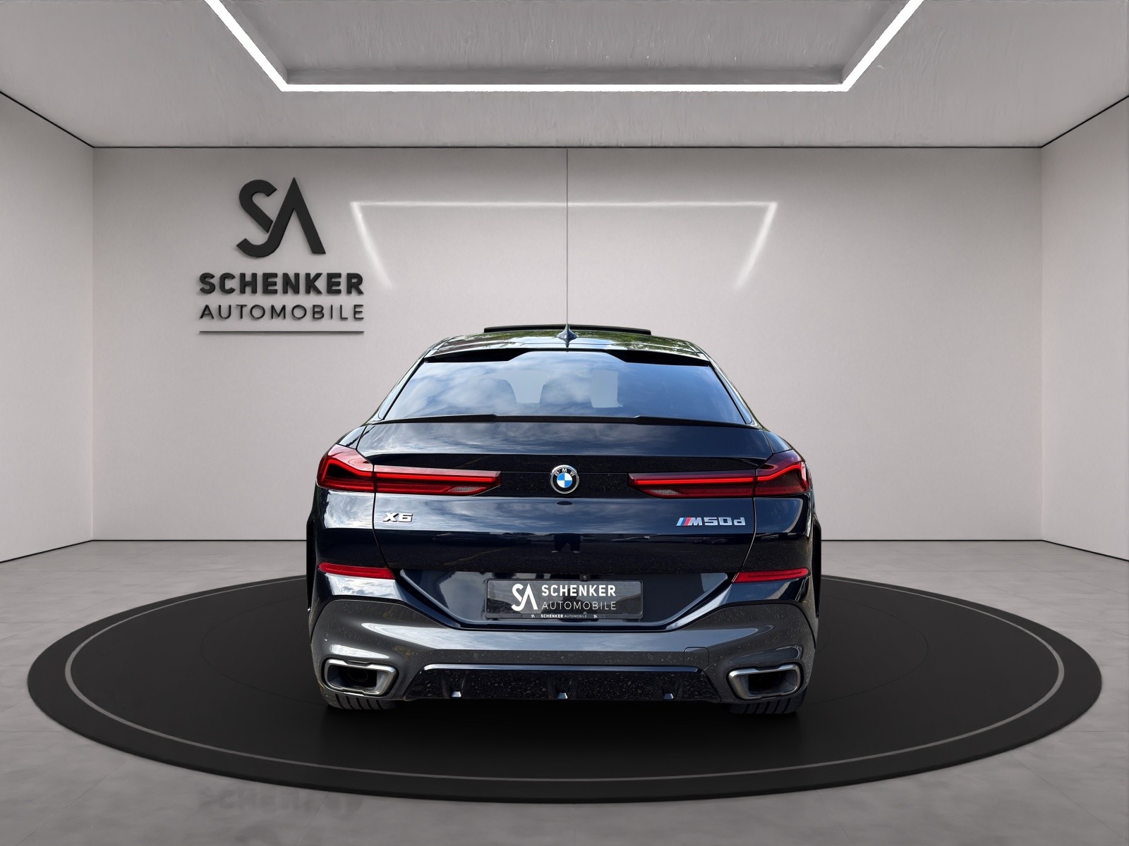 BMW X6 M50d-showroom-element-3