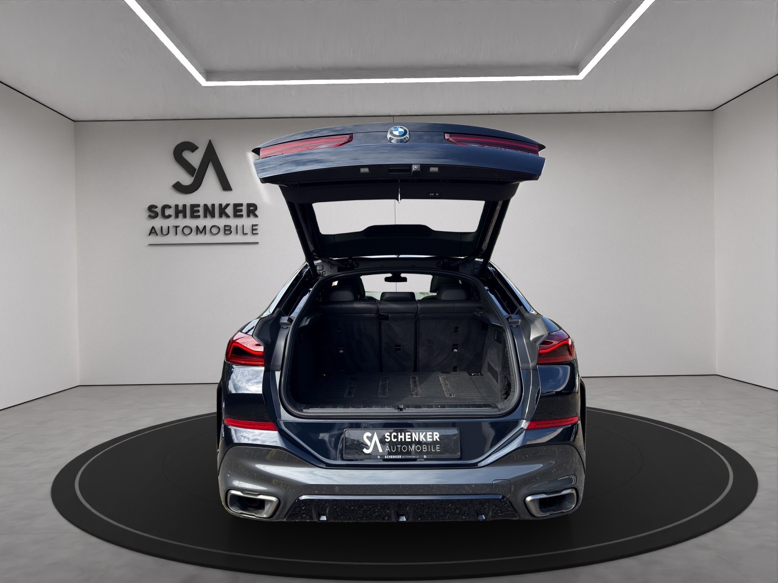 BMW X6 M50d-image-18