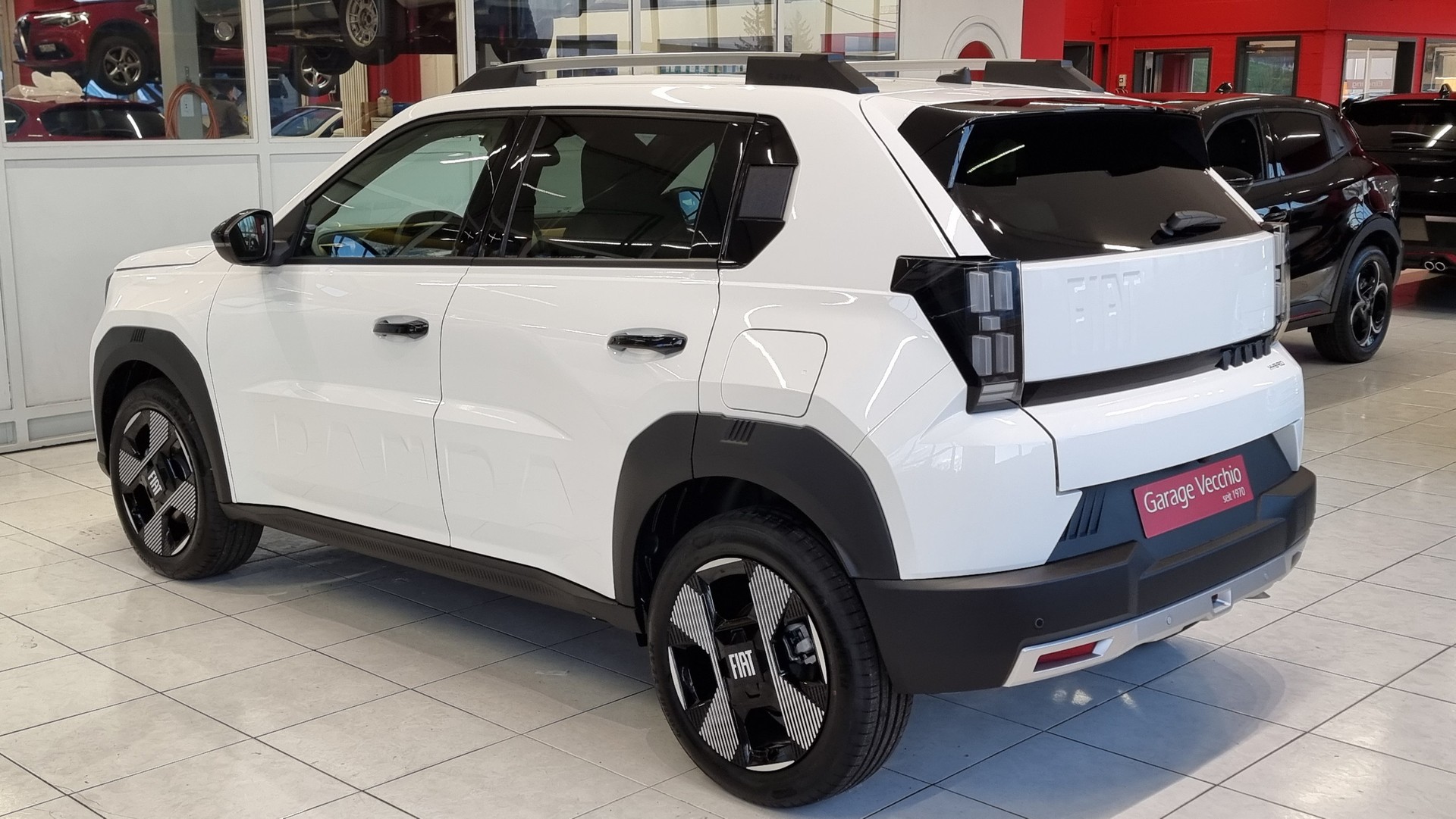 FIAT Grande Panda 1.2 Hybrid 110 PS La Prima-image-4