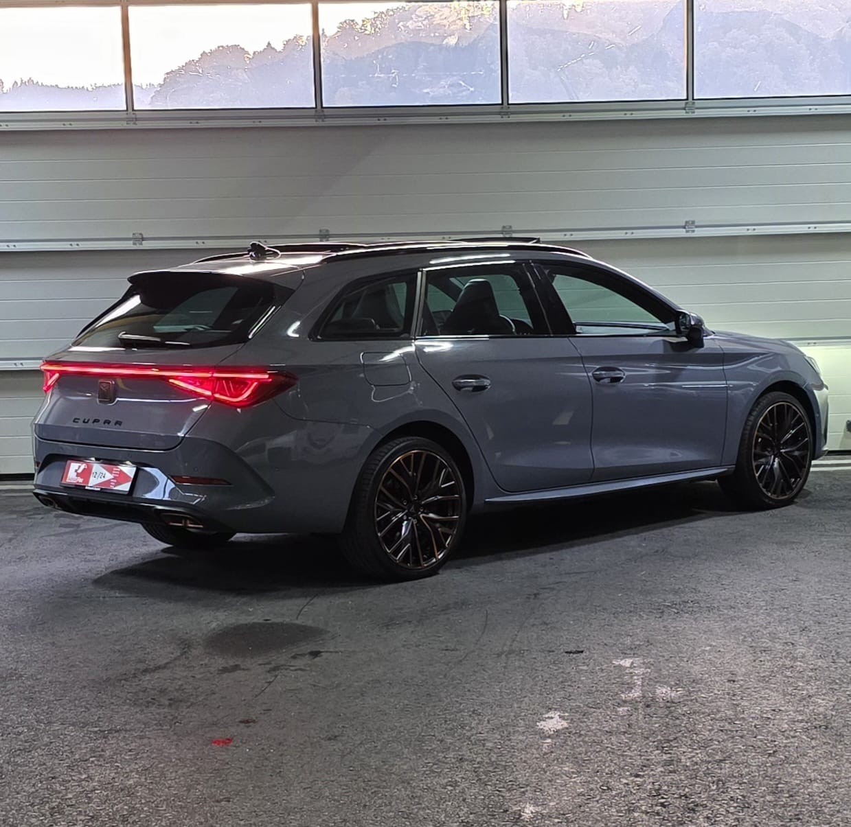 CUPRA LEON ST 1.4 e-HYBRID pHEV DSG *CH-Fahrzeug*-image-4