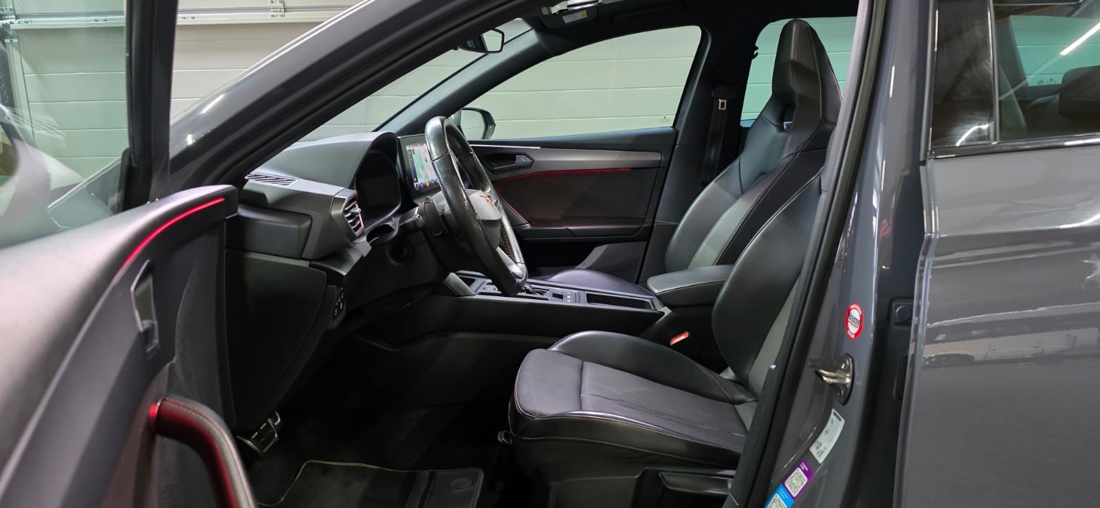 CUPRA LEON ST 1.4 e-HYBRID pHEV DSG *CH-Fahrzeug*-image-10