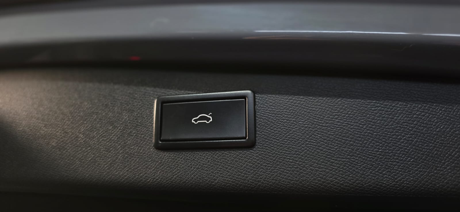 CUPRA LEON ST 1.4 e-HYBRID pHEV DSG *CH-Fahrzeug*-image-28