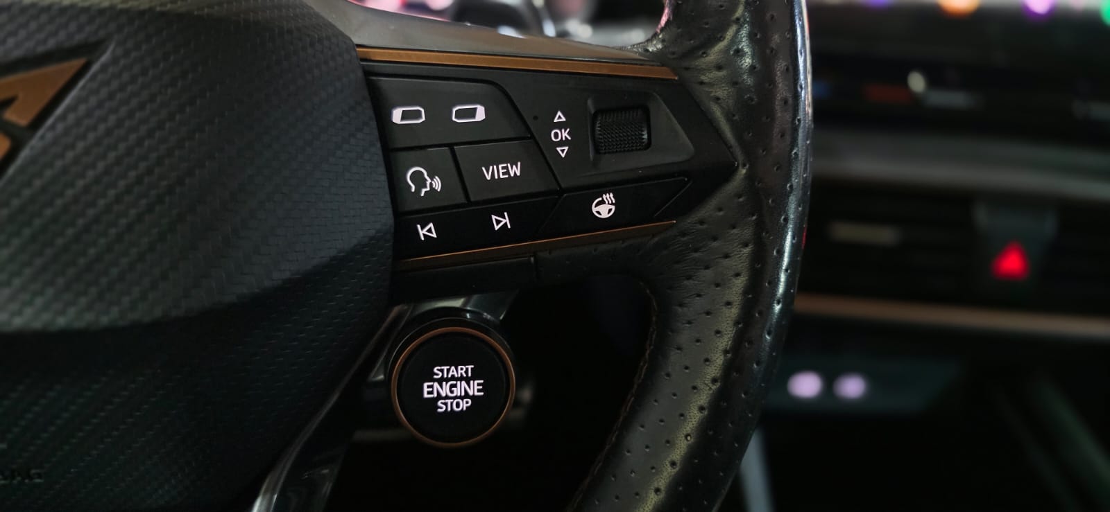 CUPRA LEON ST 1.4 e-HYBRID pHEV DSG *CH-Fahrzeug*-image-17