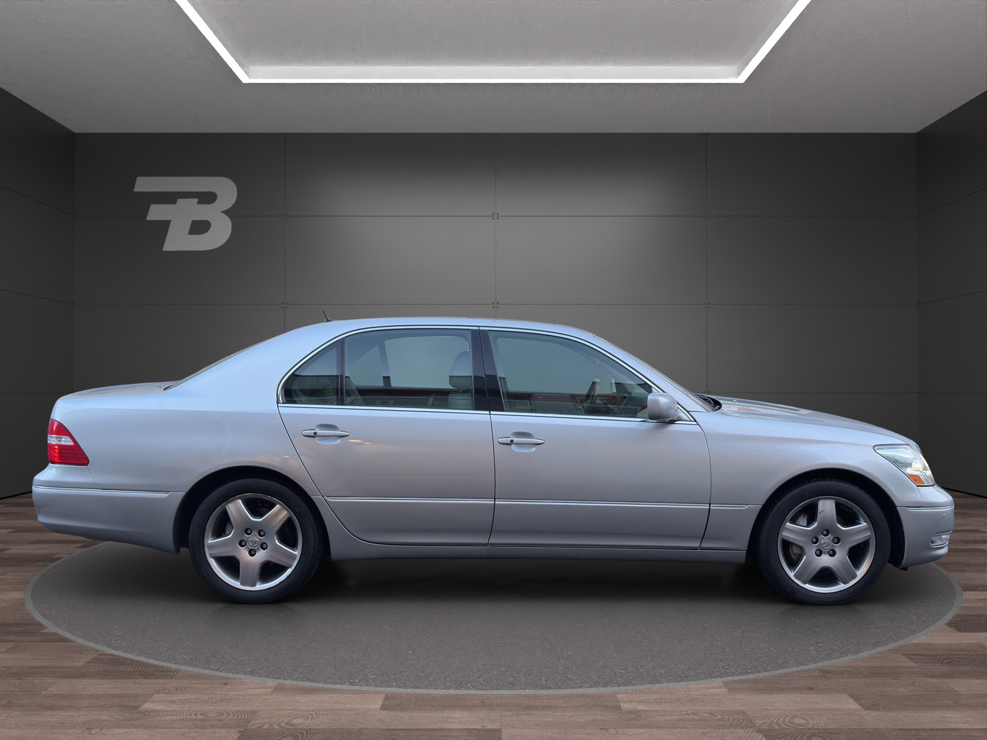 LEXUS LS 430 Automatic-image-3