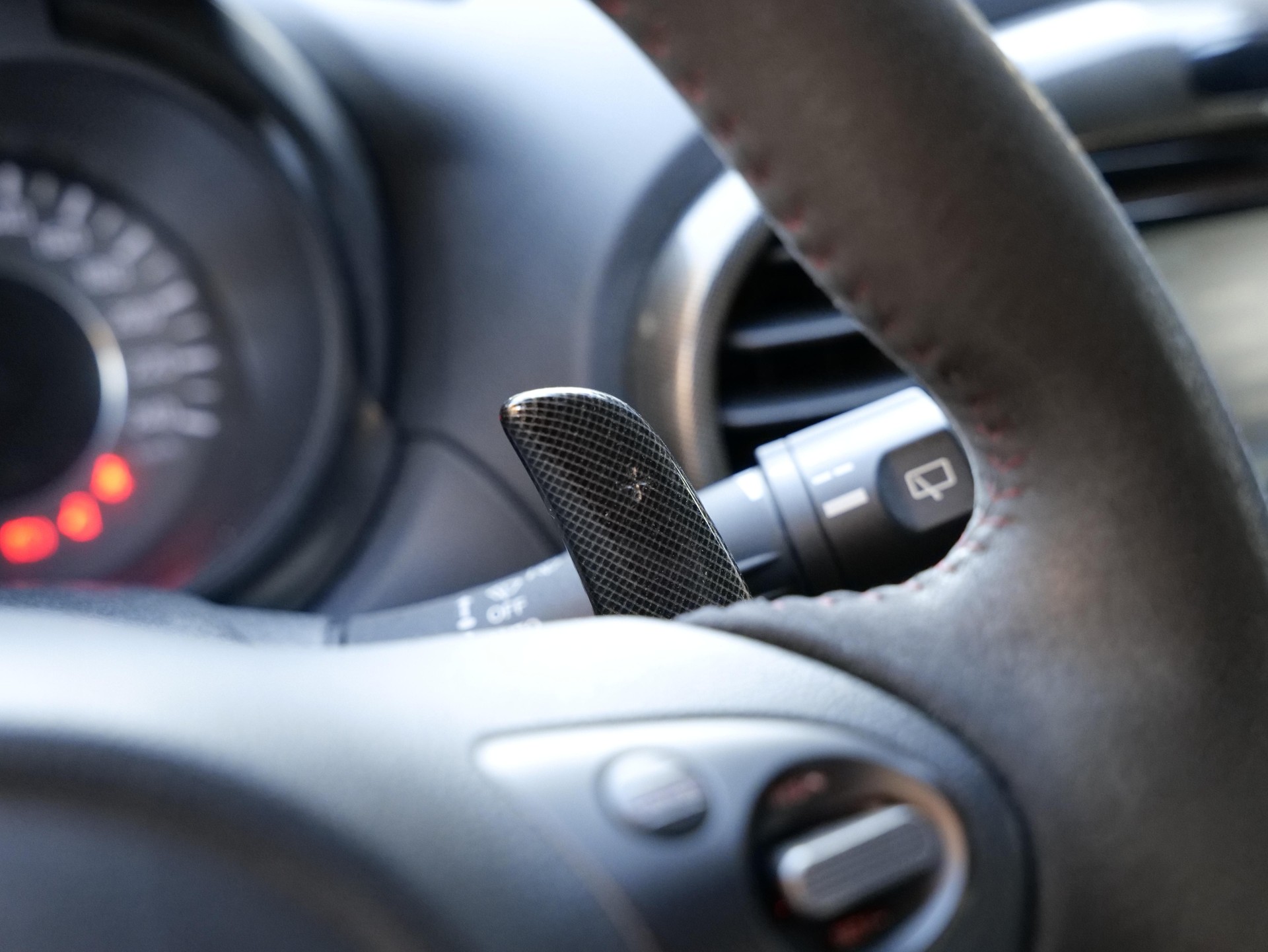 NISSAN Juke 1.6 DIG-T Nismo RS 4x4-image-14
