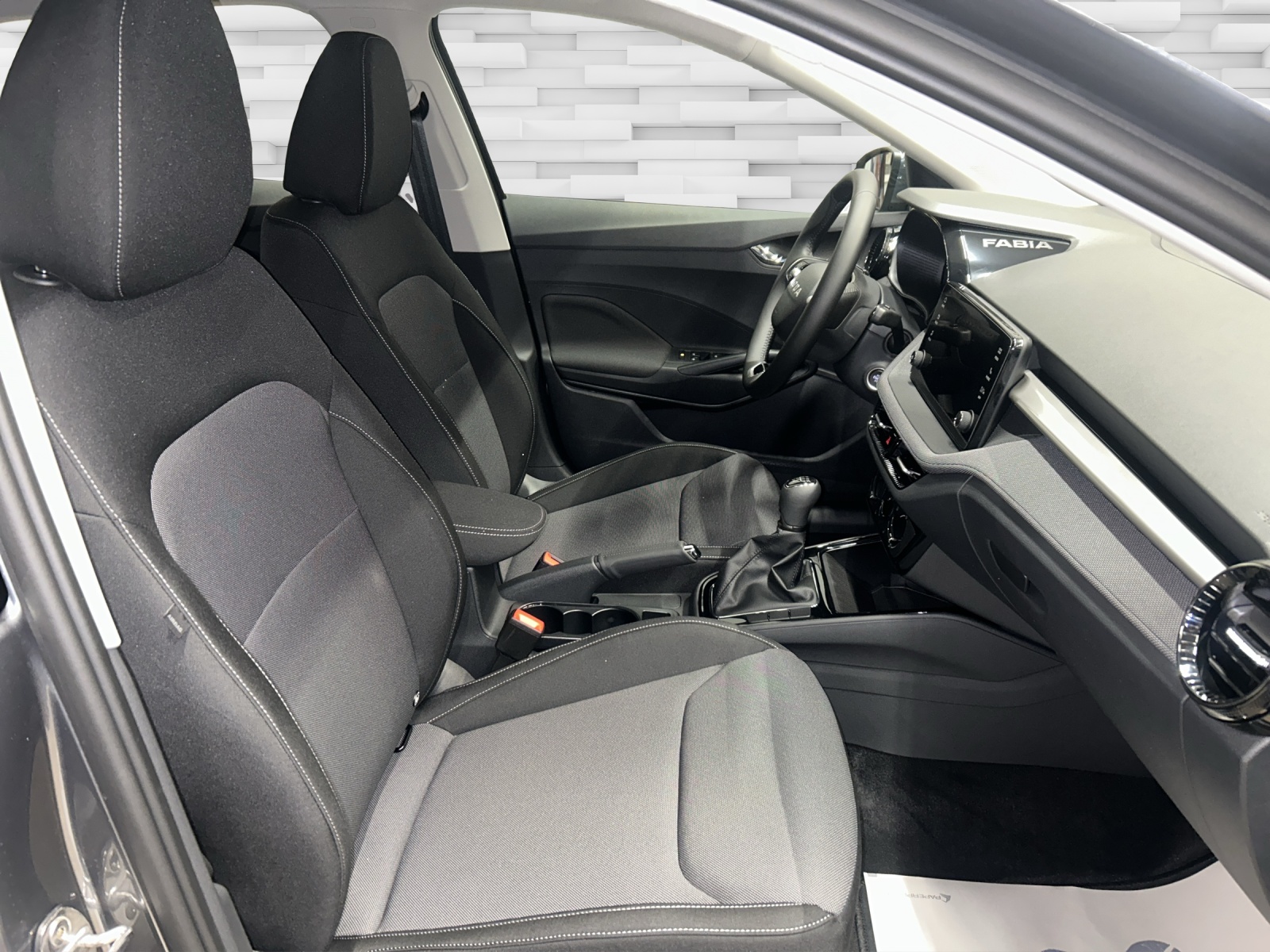 SKODA Fabia Neustes Model 1.0 TSI 95 PS Selection-image-8
