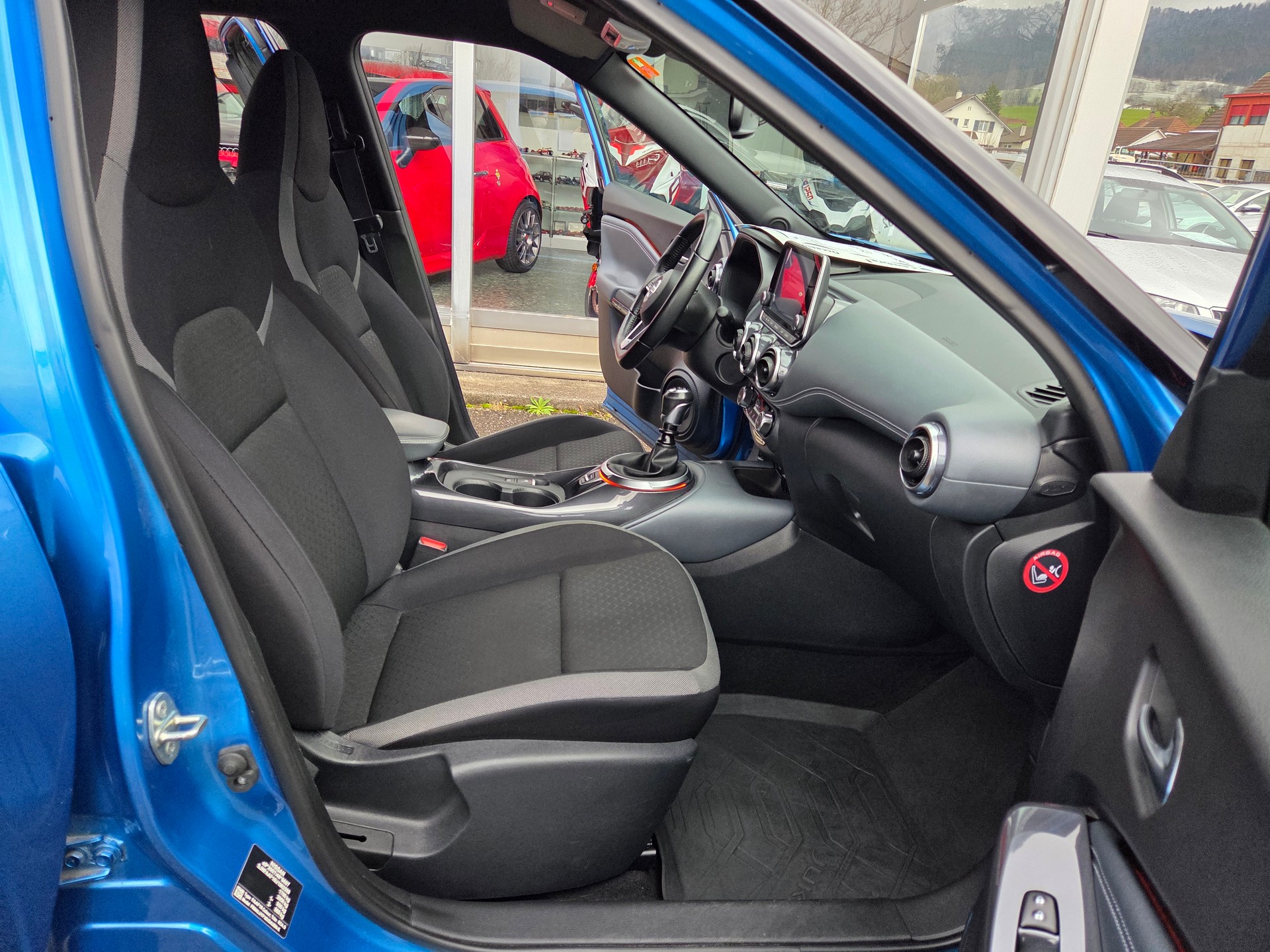 NISSAN Juke 1.0 DIG-T acenta-image-9