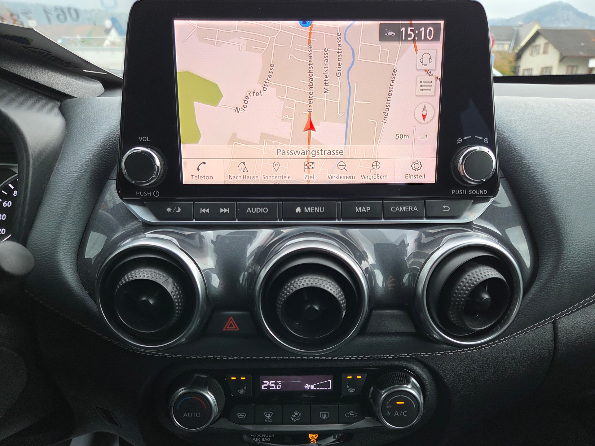 NISSAN Juke 1.0 DIG-T acenta-image-17