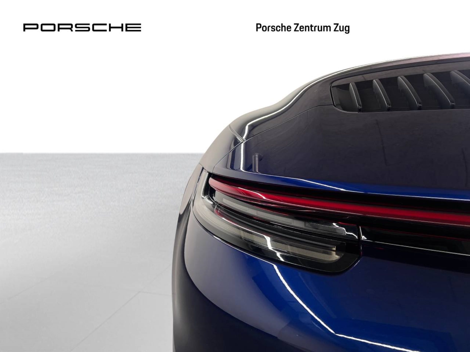 PORSCHE 911 Carrera Cabriolet-image-14