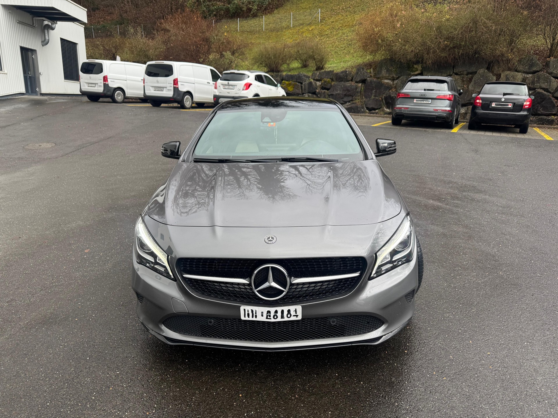 MERCEDES-BENZ CLA Shooting Brake 200 AMG Line 7G-DCT