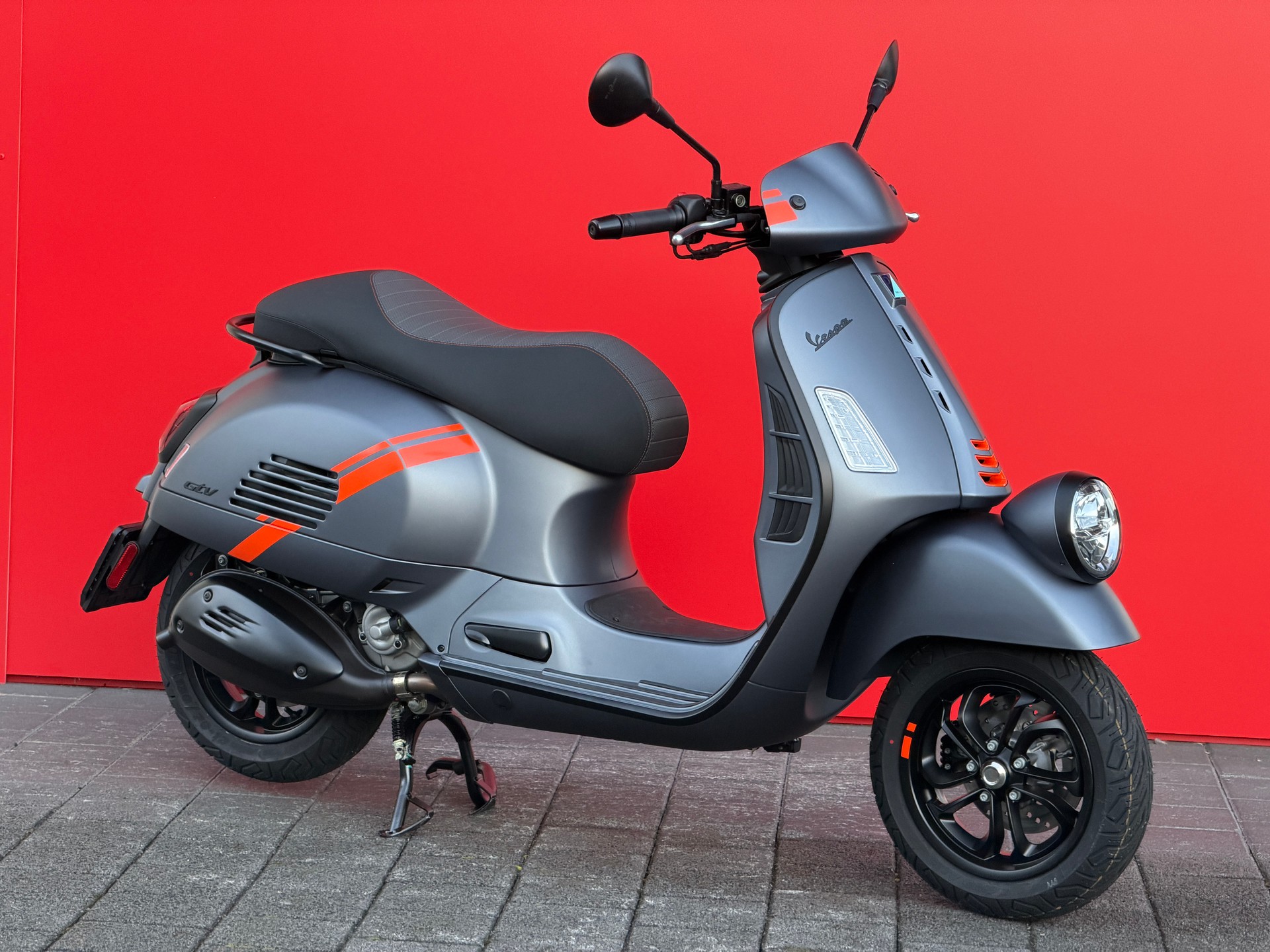 PIAGGIO Vespa GTV 310 E5+-showroom-element-1