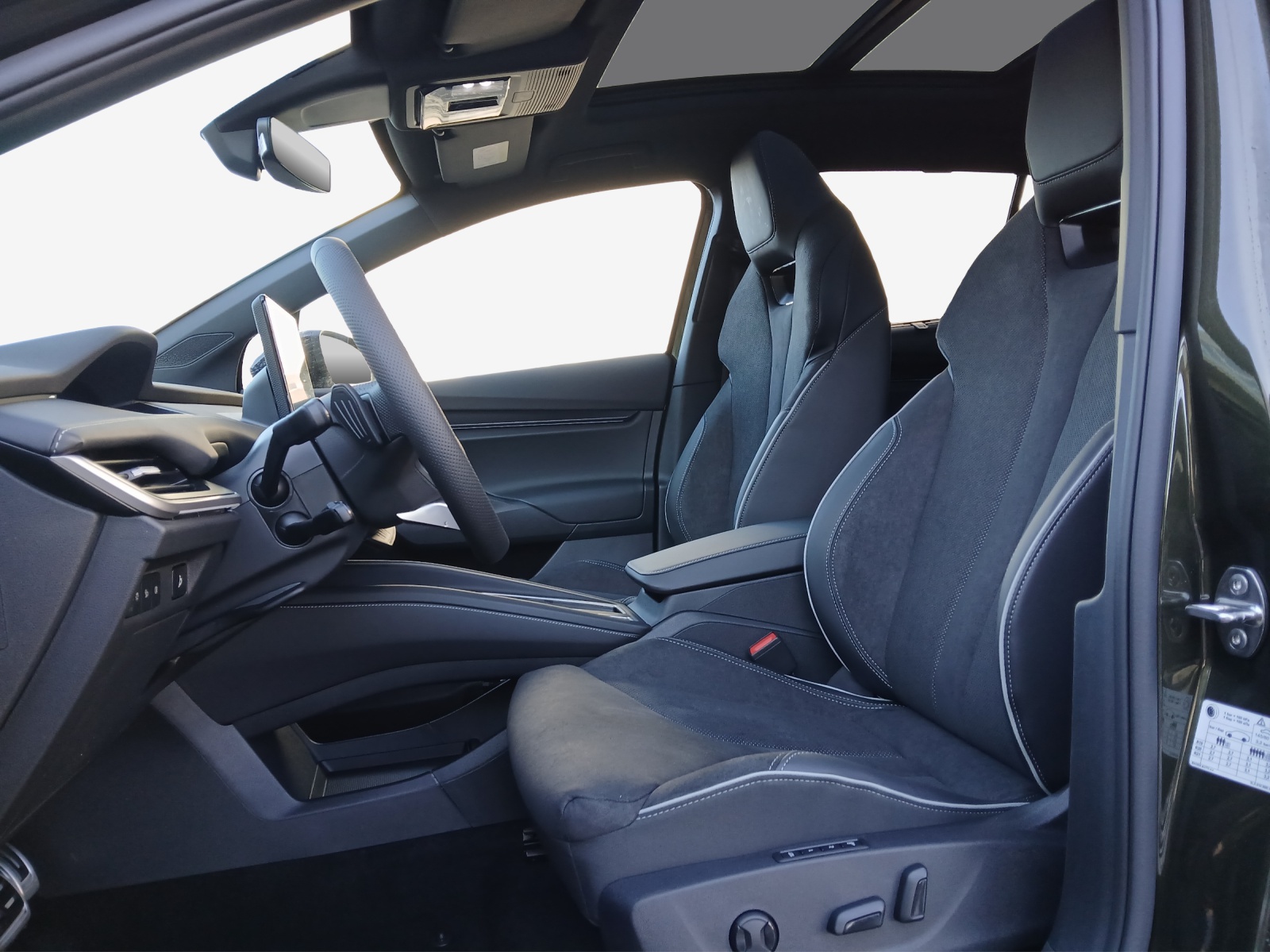 SKODA Enyaq 85x Sportline 4x4-image-7