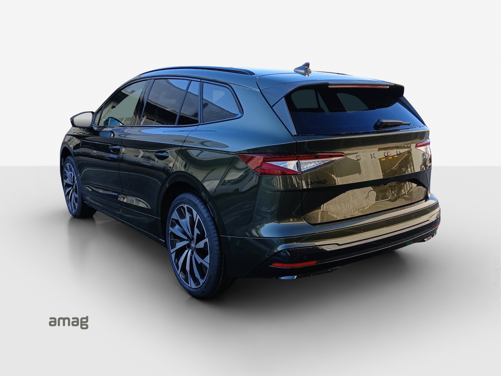 SKODA Enyaq 85x Sportline 4x4-image-2