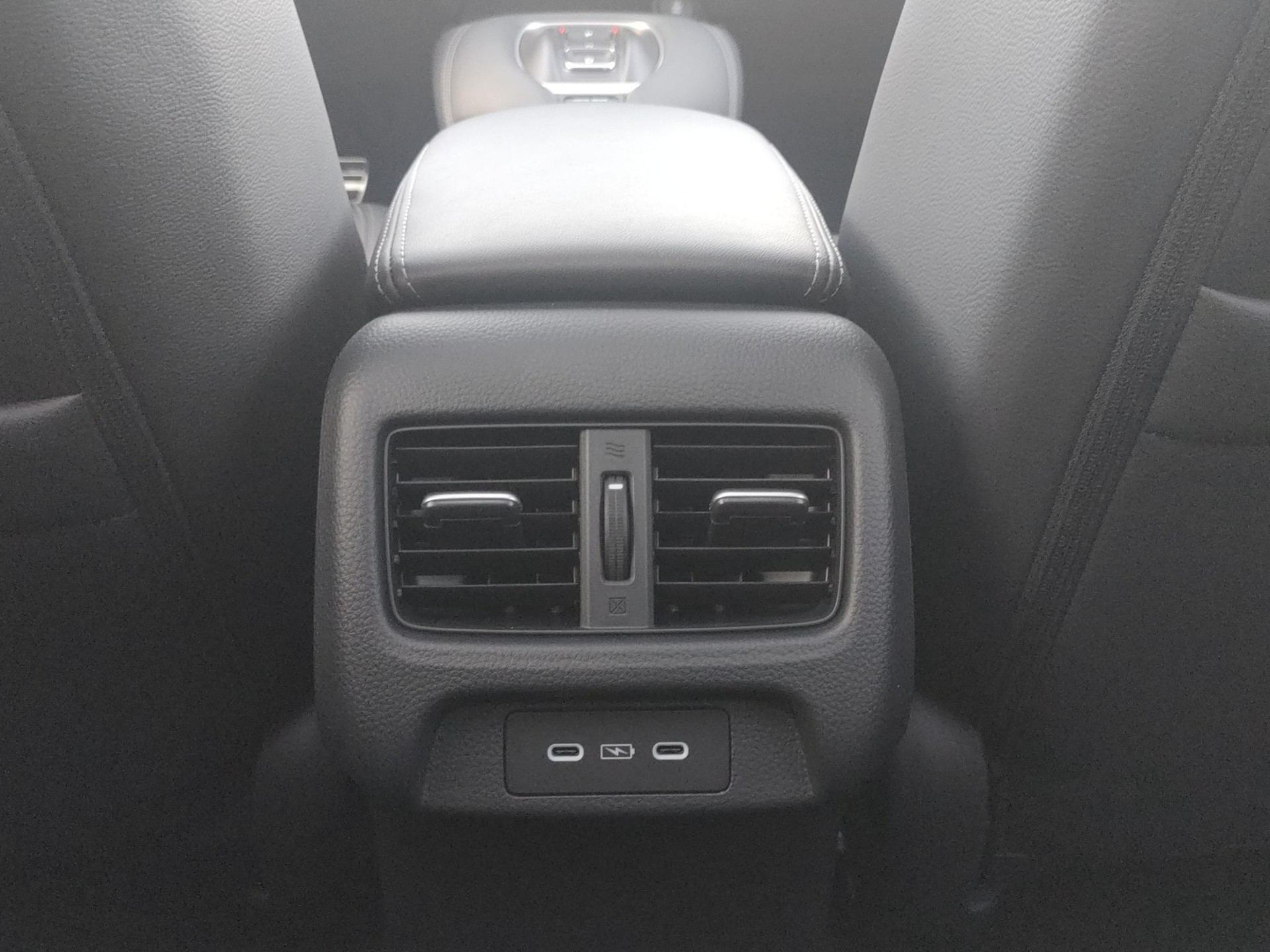 HONDA ZR-V 2.0 i-MMD Advance-image-15