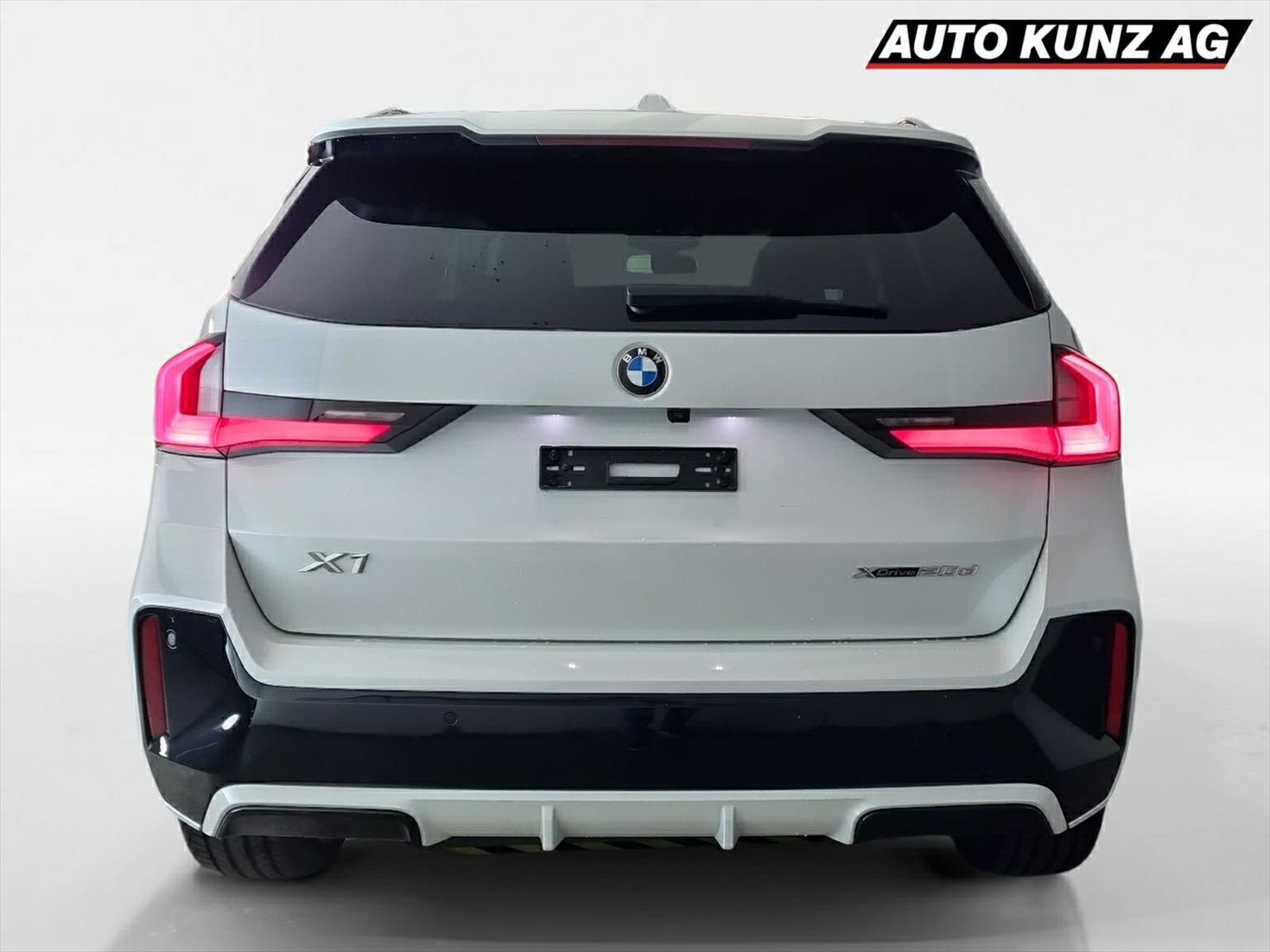 BMW X1 xDrive 20d 48V M Sport Hybrid-image-3