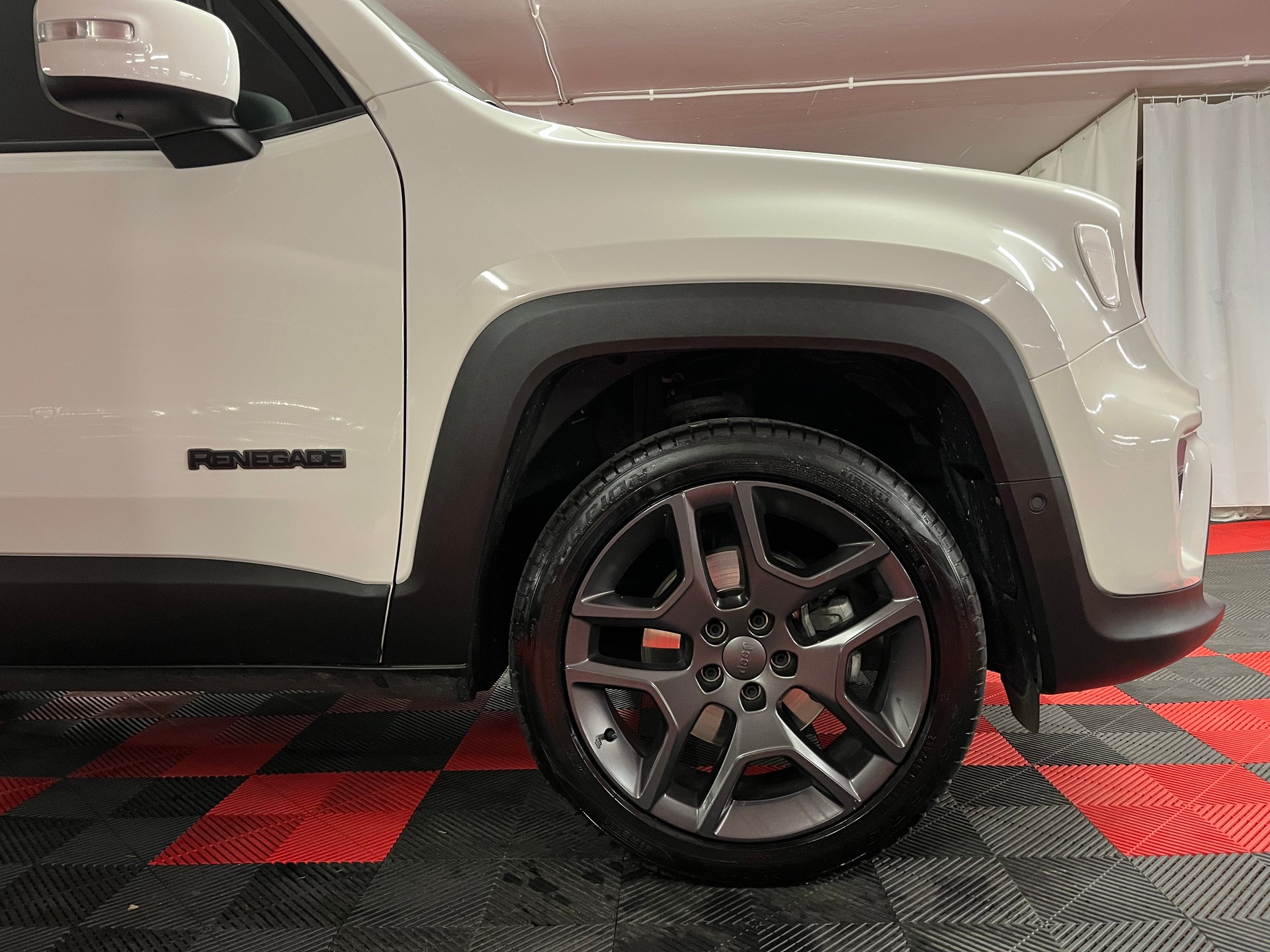 JEEP Renegade 1.3 Turbo S AWD-image-3