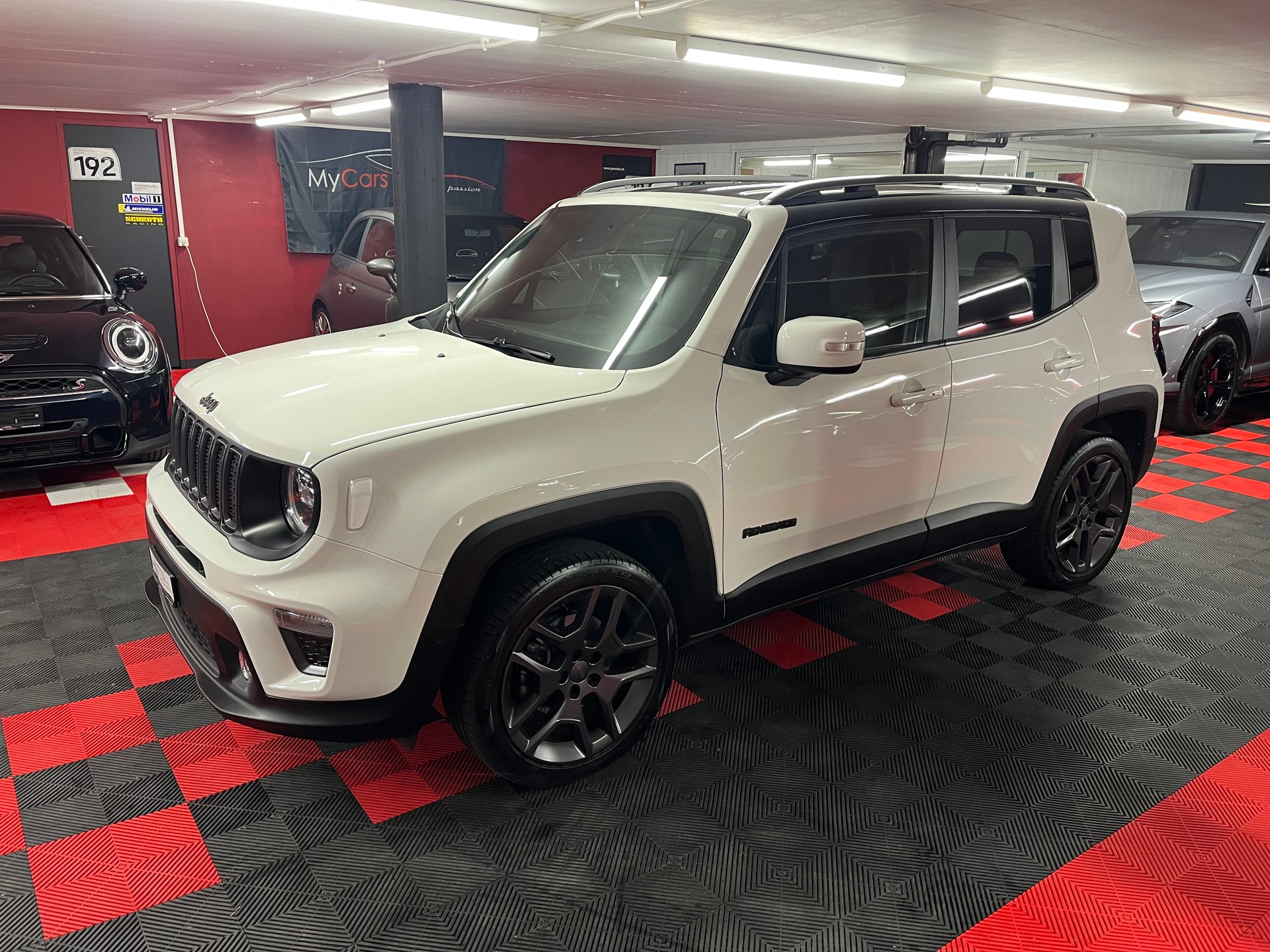JEEP Renegade 1.3 Turbo S AWD-image-10