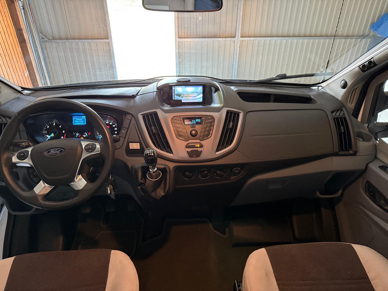 BENIMAR Ford Benimar Transit Sport 340-image-8