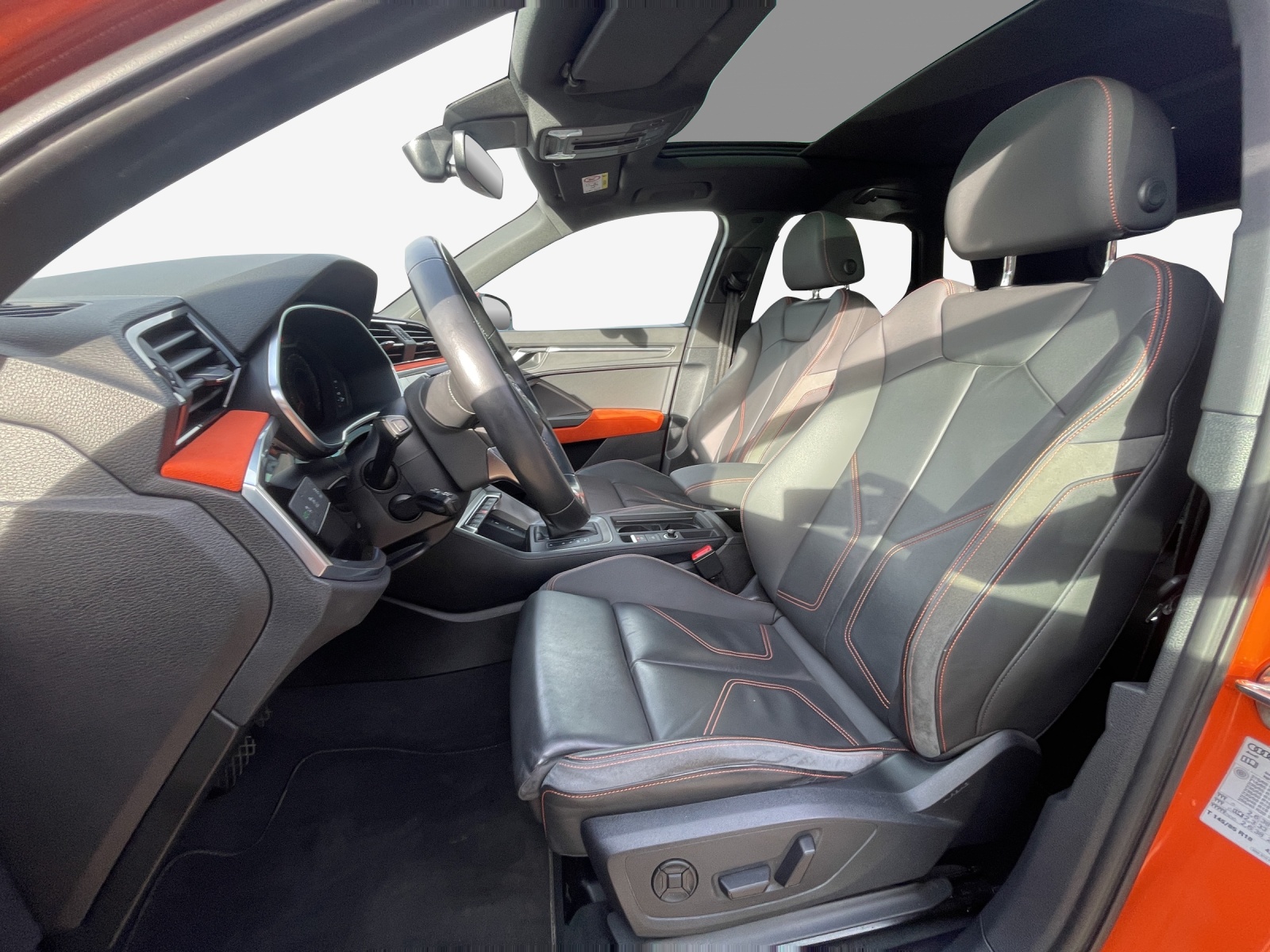 AUDI Q3 45 TFSI S line quattro S-tronic-image-7