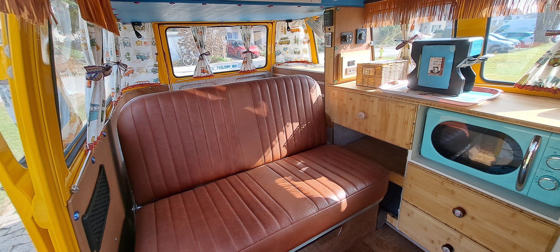 VW T1 Bulli Camper-image-8