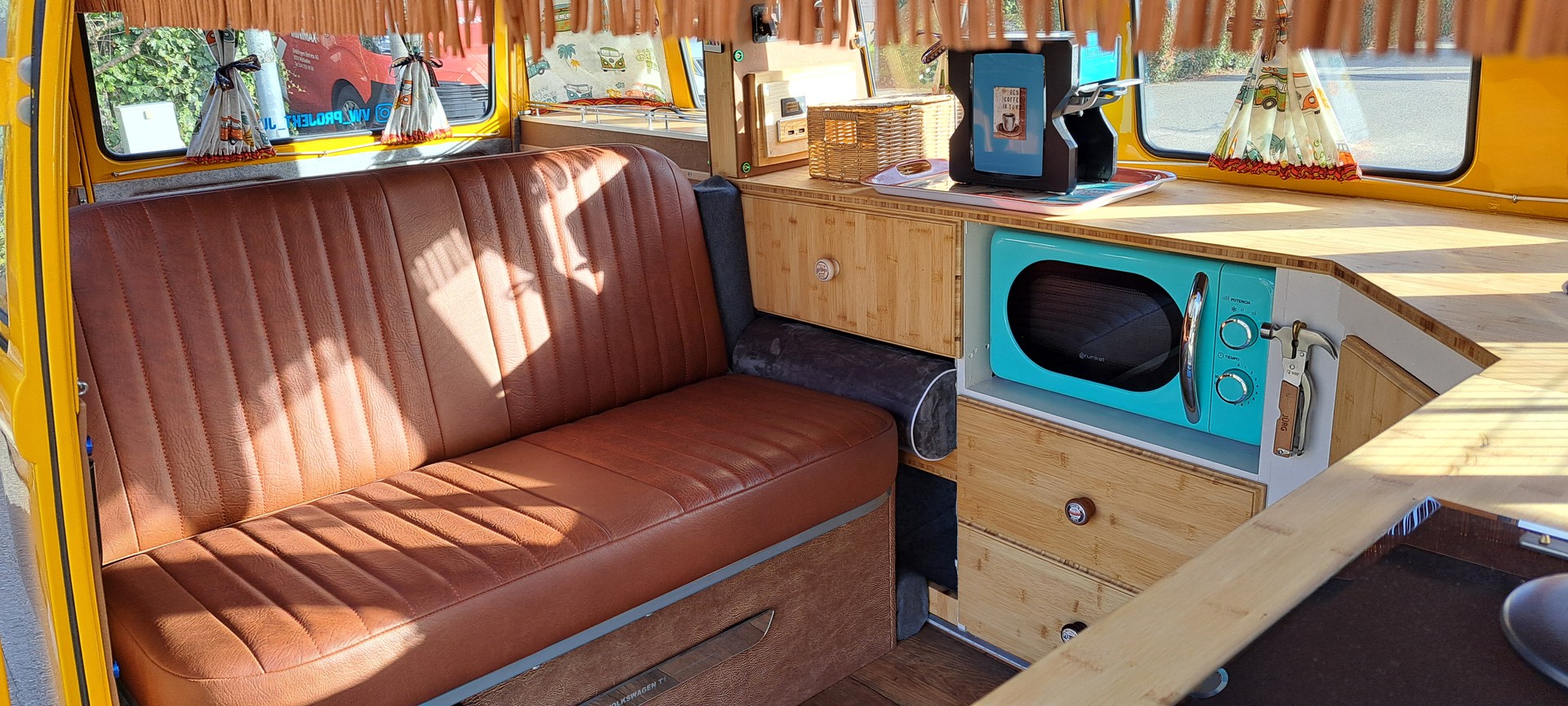 VW T1 Bulli Camper-image-7
