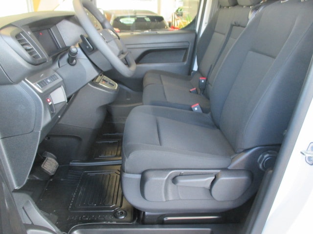 TOYOTA Proace EV 75kWh Medium Advanced-image-6