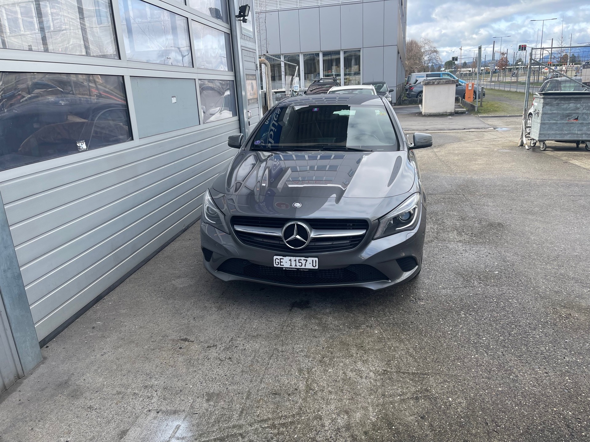 MERCEDES-BENZ CLA 200 7G-DCT-image-1