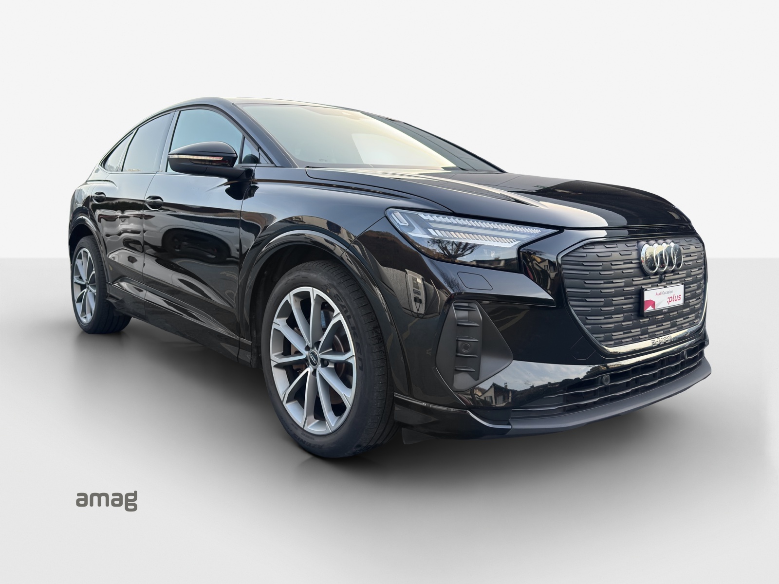 AUDI Q4 Sportback e-tron 50 quattro-image-5