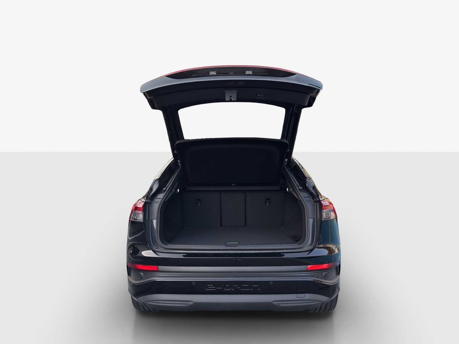 AUDI Q4 Sportback e-tron 50 quattro-image-12