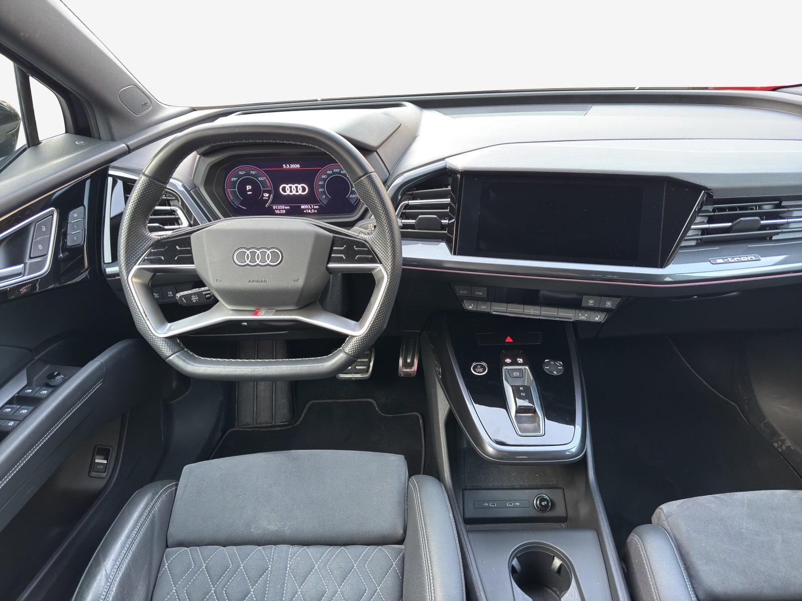 AUDI Q4 Sportback e-tron 50 quattro-image-8